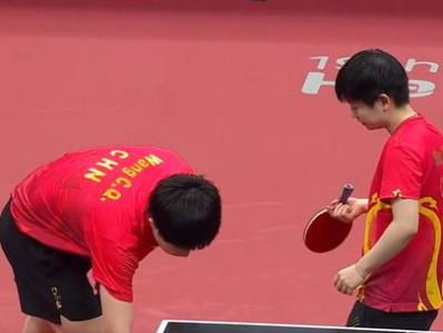 孙颖莎回顾混双对战黄镇廷杜凯琹