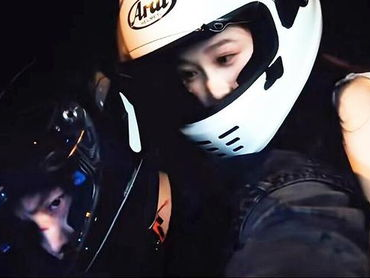 云初令官宣虞书欣：青春偶像的璀璨蜕变